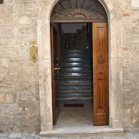 אסקולי פיצ'נו Il Ciclamino Bed And Breakfast מראה חיצוני תמונה