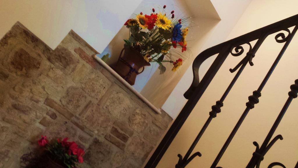 אסקולי פיצ'נו Il Ciclamino Bed And Breakfast מראה חיצוני תמונה