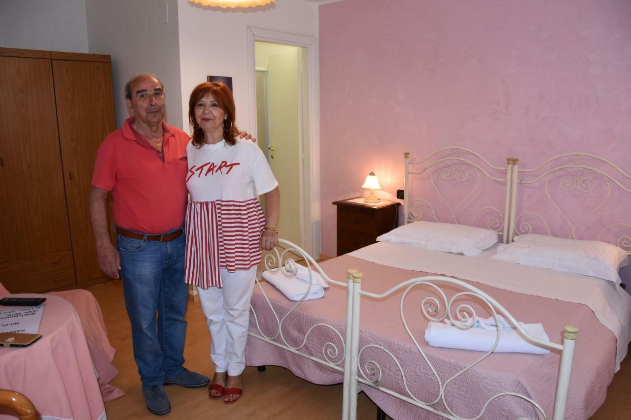 אסקולי פיצ'נו Il Ciclamino Bed And Breakfast מראה חיצוני תמונה