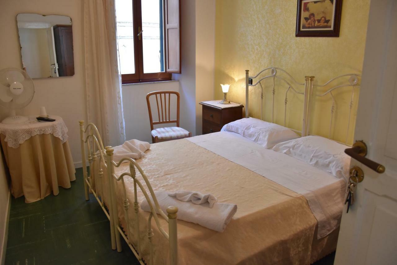 אסקולי פיצ'נו Il Ciclamino Bed And Breakfast מראה חיצוני תמונה