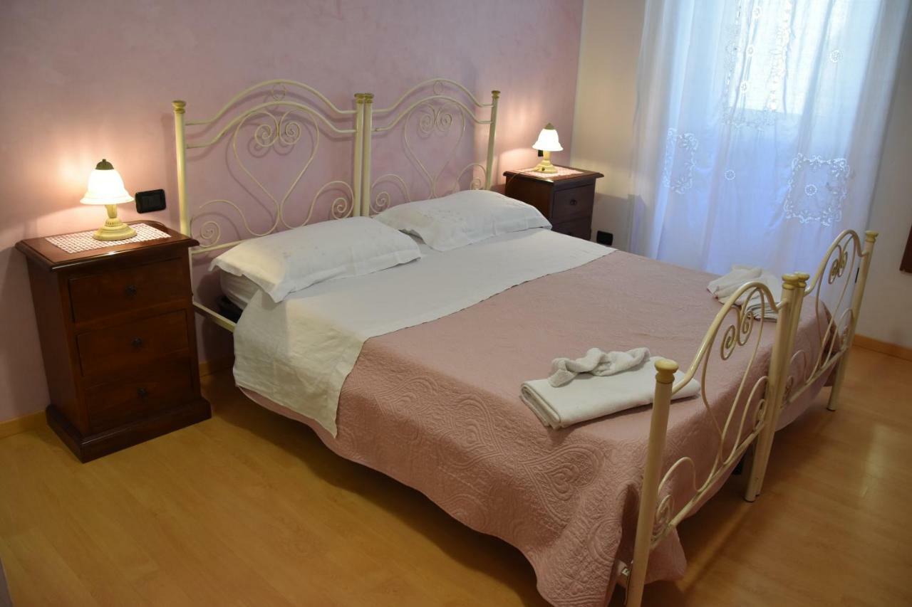 אסקולי פיצ'נו Il Ciclamino Bed And Breakfast מראה חיצוני תמונה